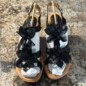 BOC black shoes, size 10 M like new condition, worn once.